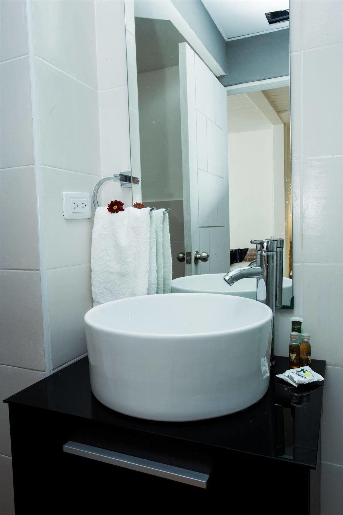 Hotel Portes 9 Santo Domingo Eksteriør bilde